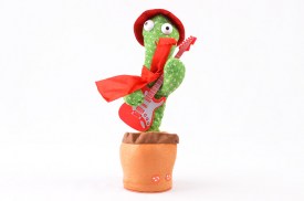 Cactus bailarin con guitarra (1).jpg